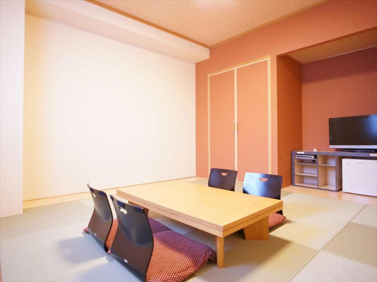 Green Rich Hotel Osaka Airport Ikeda  Экстерьер фото