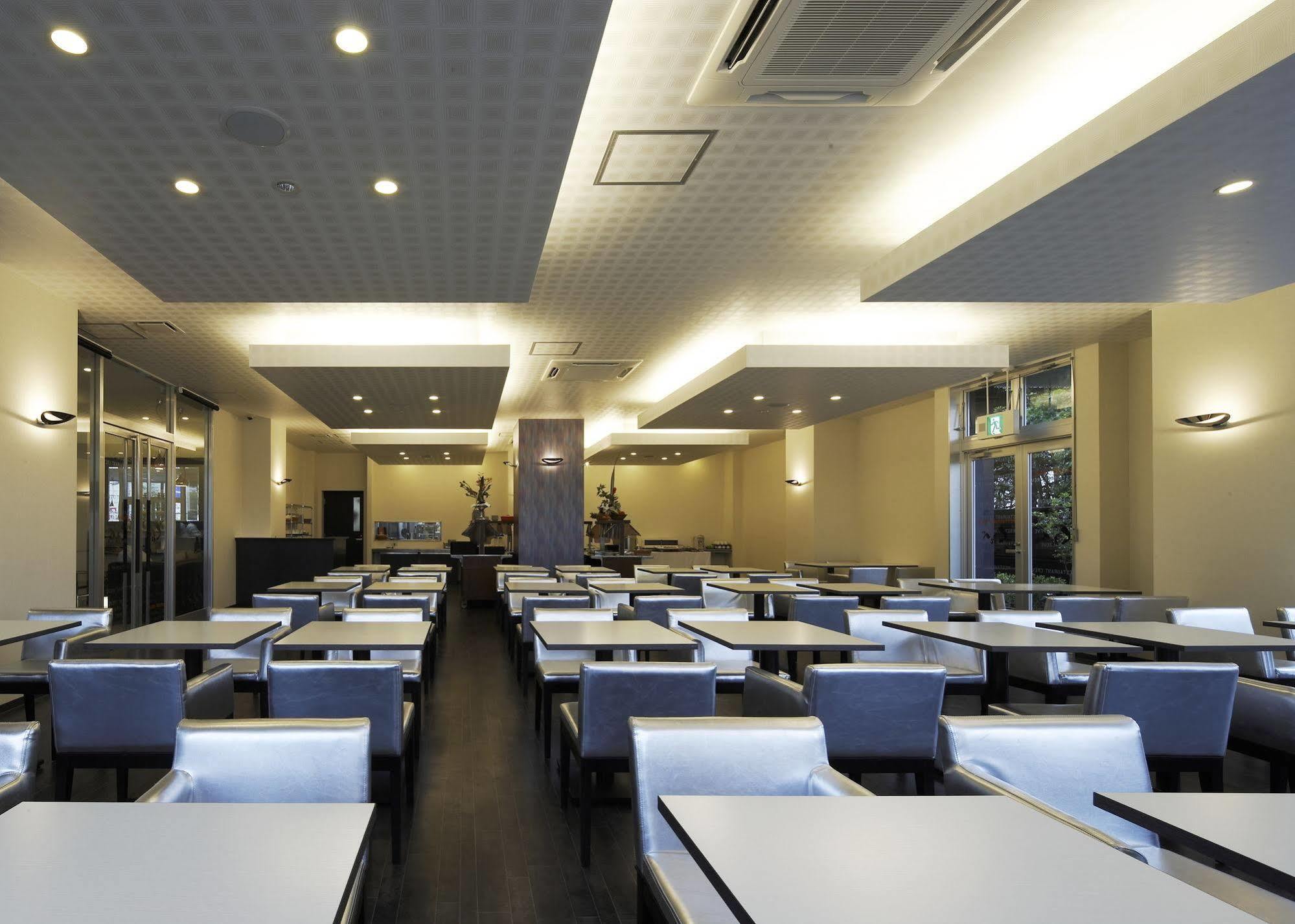 Green Rich Hotel Osaka Airport Ikeda  Экстерьер фото
