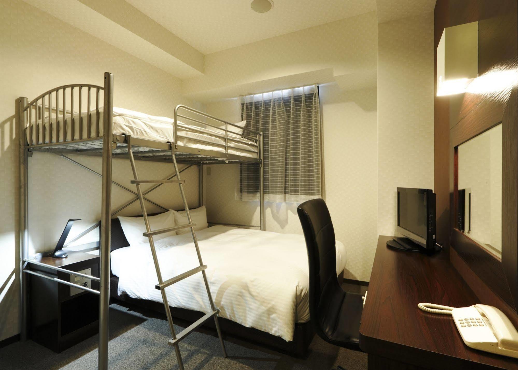 Green Rich Hotel Osaka Airport Ikeda  Экстерьер фото