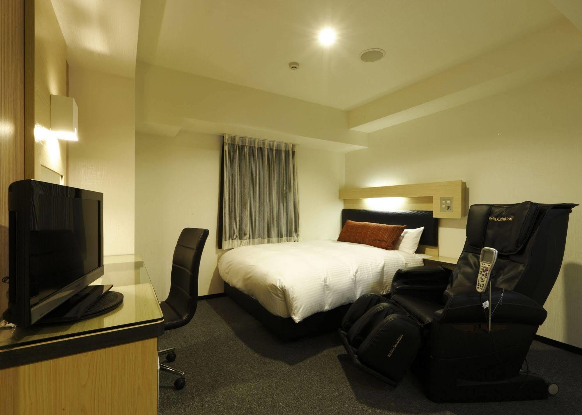 Green Rich Hotel Osaka Airport Ikeda  Экстерьер фото